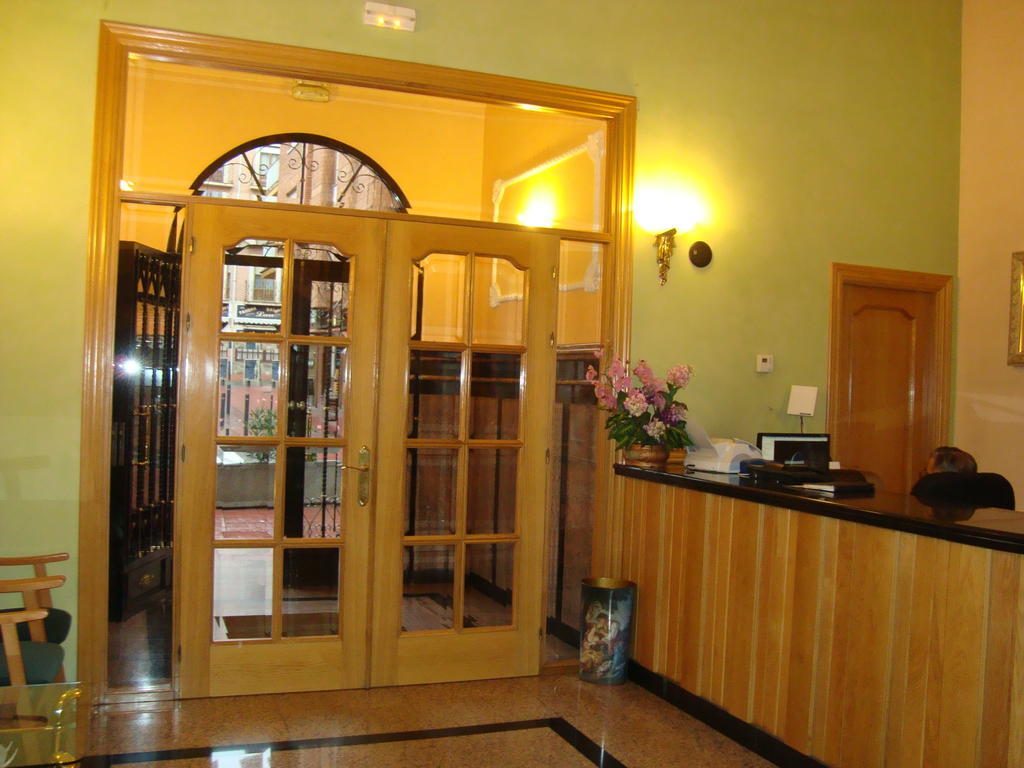 Hostal Universal เบนาเบนเต ห้อง รูปภาพ
